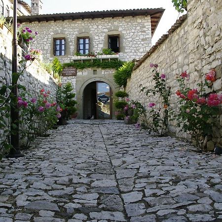 Hotel Klea Berat Extérieur photo