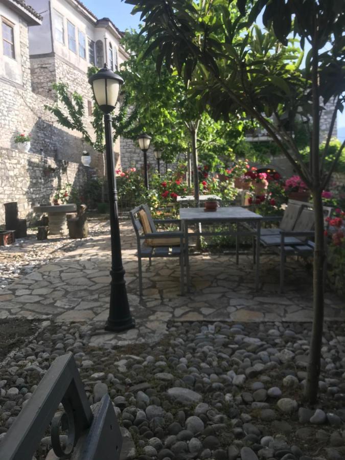 Hotel Klea Berat Extérieur photo