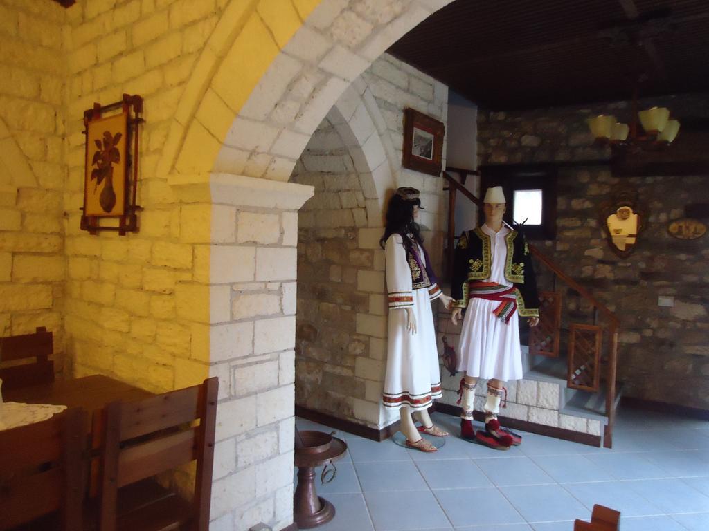 Hotel Klea Berat Extérieur photo